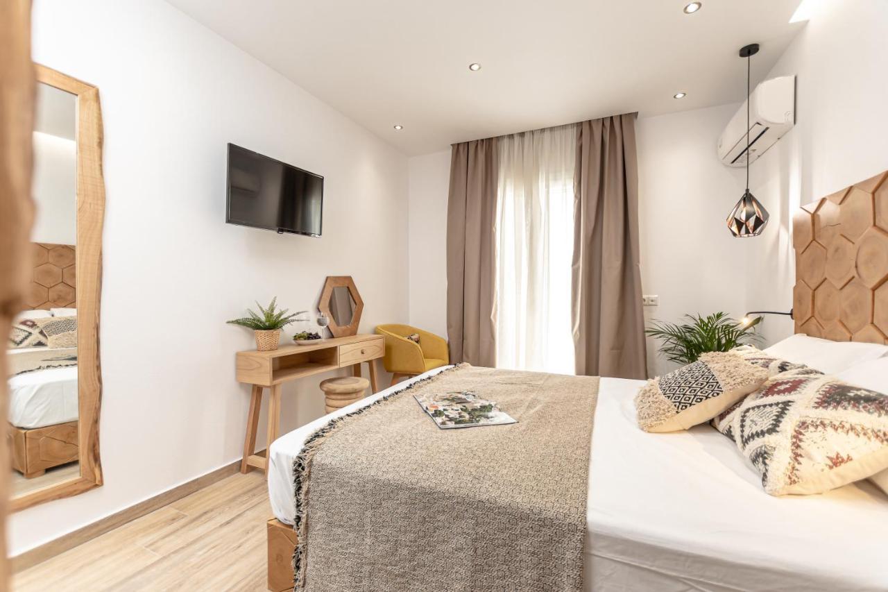 Galazia Boutique Apartments Naxos City Екстериор снимка