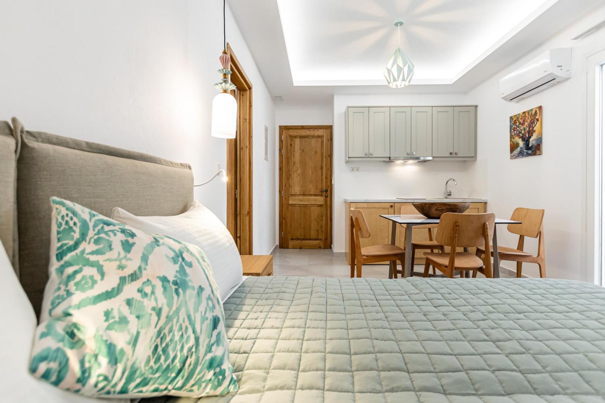 Galazia Boutique Apartments Naxos City Екстериор снимка